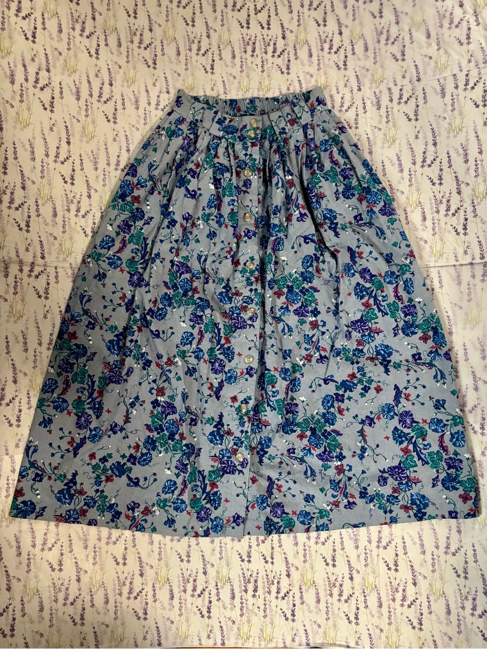 Briggs New York Blue Floral Button-Front Midi Skirt